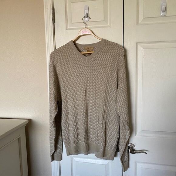 Tricots St Raphael Collection Gold V-Neck Sweater Golf Resort Silk Men's 2XL NWT - Picture 2 of 7